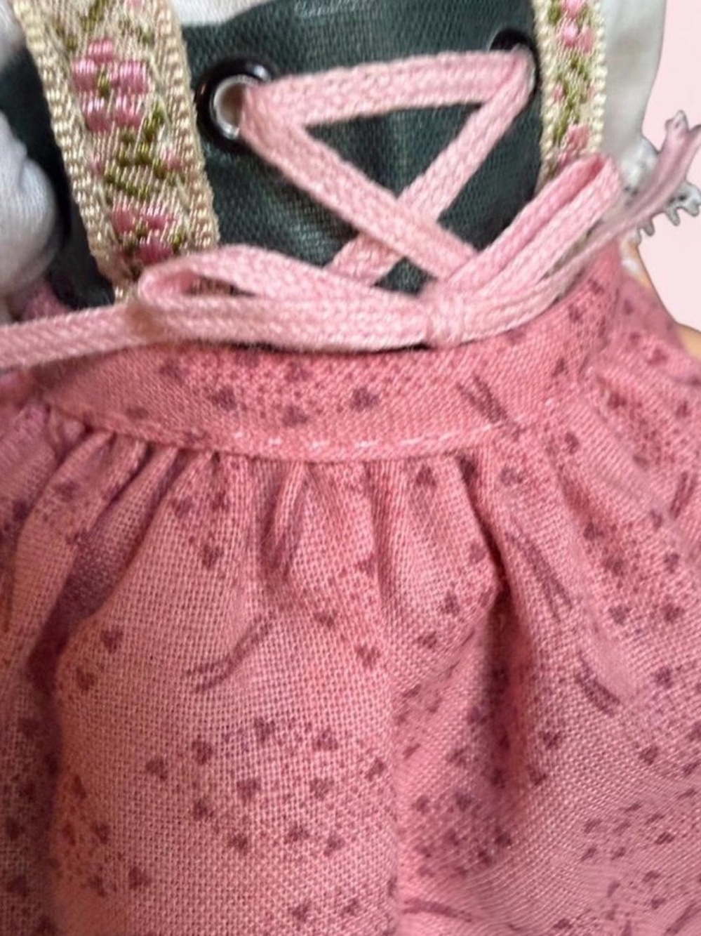 Madame Alexander Brigetta Pink Dress Doll with Black Hair and White Blouse - Picture 6 of 7